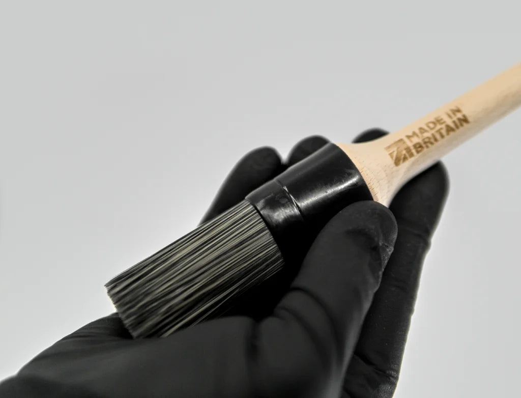 Wooden Handle Sash Brush (Chemical Resistant)